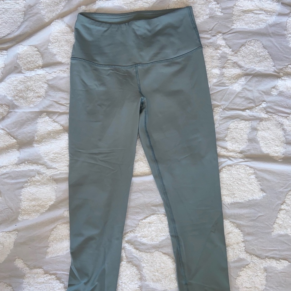 Light Blue 90 Degree Cropped Leggings